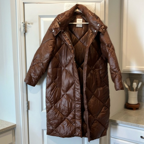Abercrombie & Fitch Full Length Puffer - Faux Leather - Picture 2 of 6